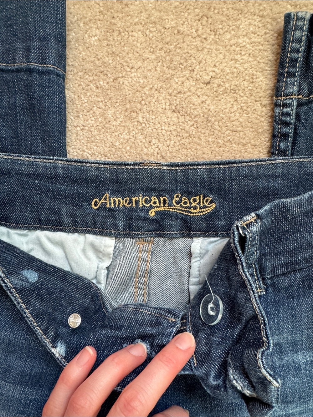 American Eagle Outfitters Flare Jeans in Dark Blue Wash - Picture 3 of 6